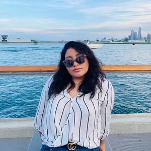 Meet your Posher, Janet